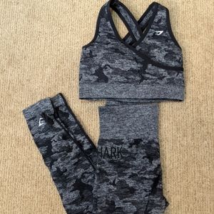 Gymshark Adapt Camo Black Seamless Set